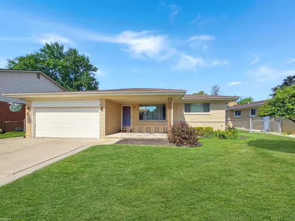 36203 La Marra DR, SterlingHeights, MI 48310