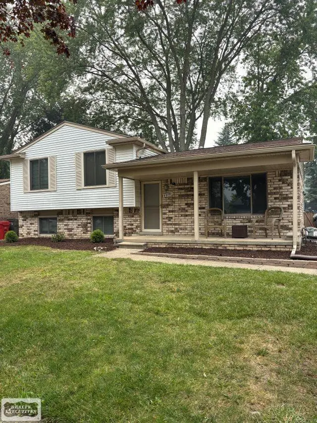 39791 Wolo CT, Clinton, MI 48038 - #2