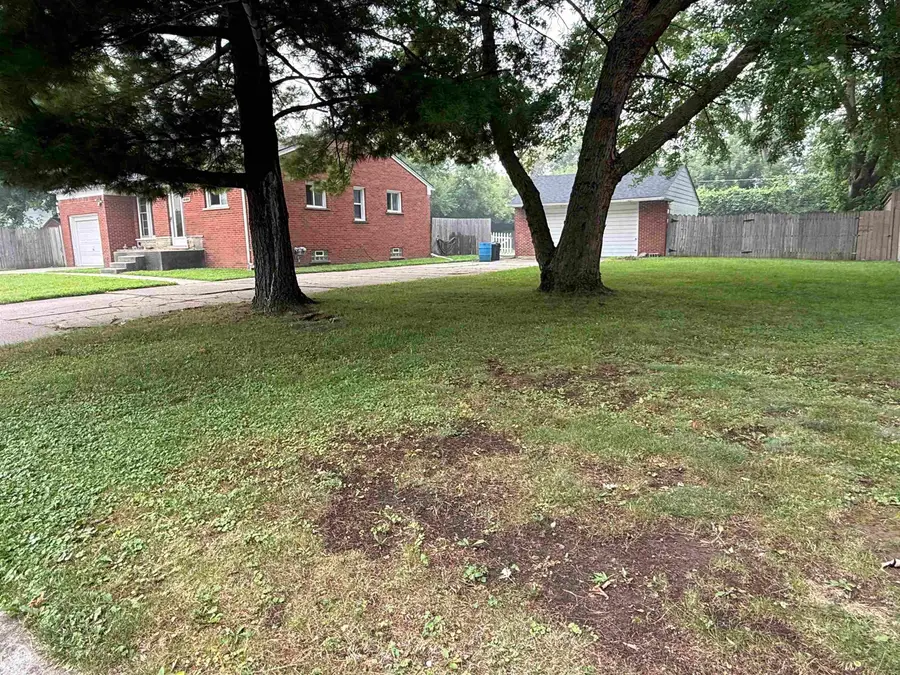 13490 Brainwood ST, Warren, MI 48089 - #3