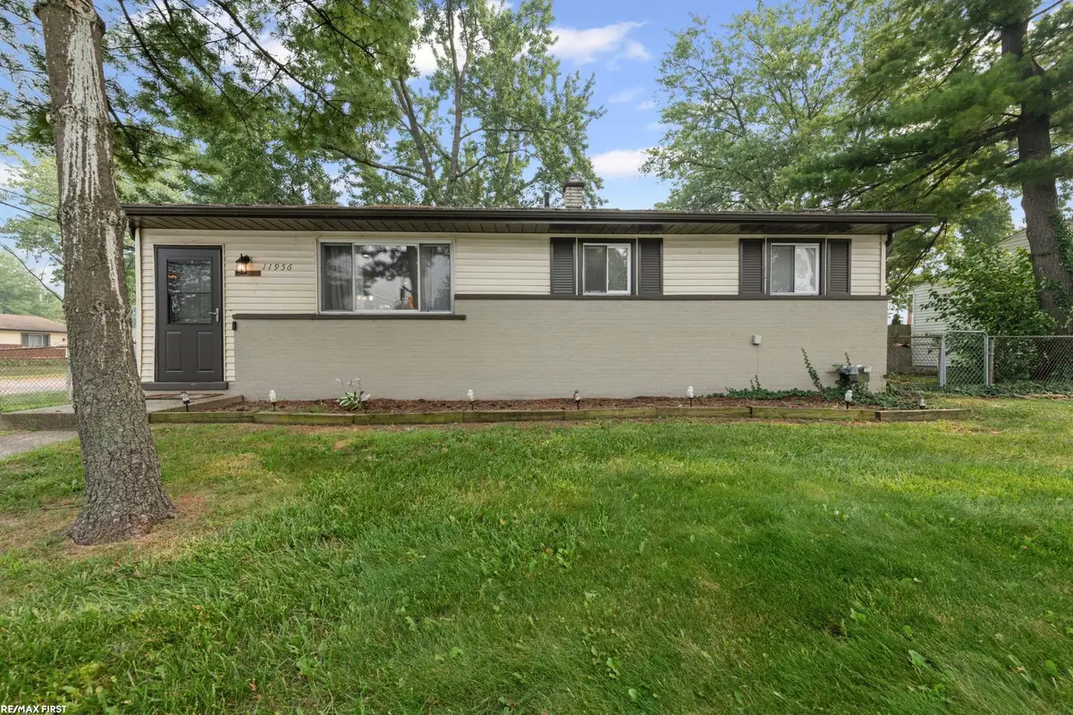 11956 19 MILE RD, Sterling Heights, MI 48313 - #1