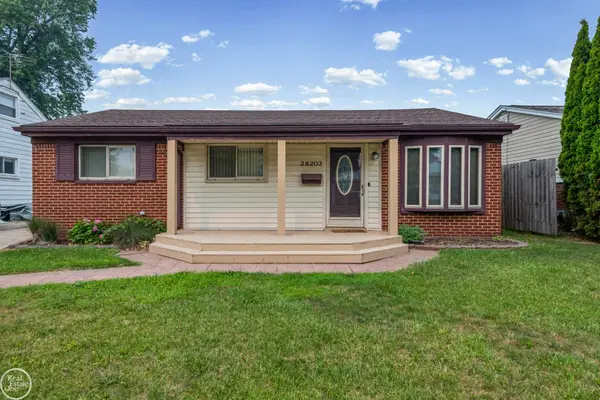 28203 Florence ST, StClairShores, MI 48081