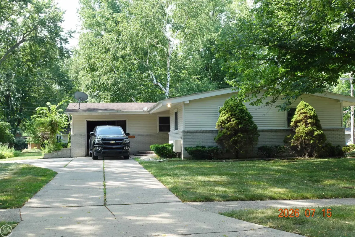 19007 WEBSTER AVE, Southfield, MI 48076 - #1