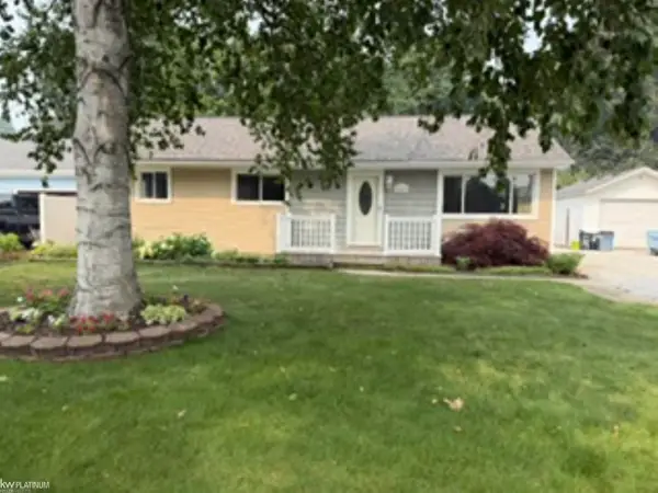 1819 Washington ST, Algonac, MI 48001