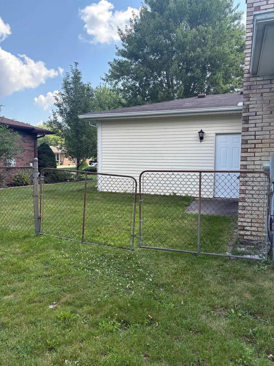 25400 Kelli CT, Taylor, MI 48180 - #2