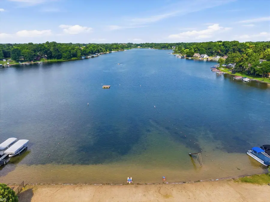 715 N Conklin RD, Orion, MI 48362 - #3