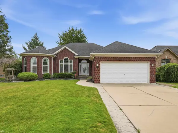 36606 Maple Leaf DR, NewBaltimore, MI 48047