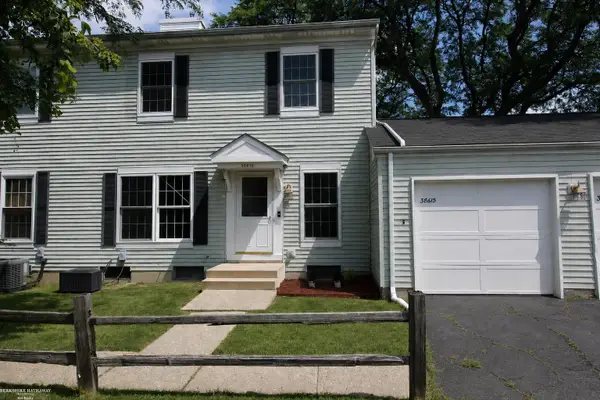 38615 Diamond Head CT, ClintonTownship, MI 48038