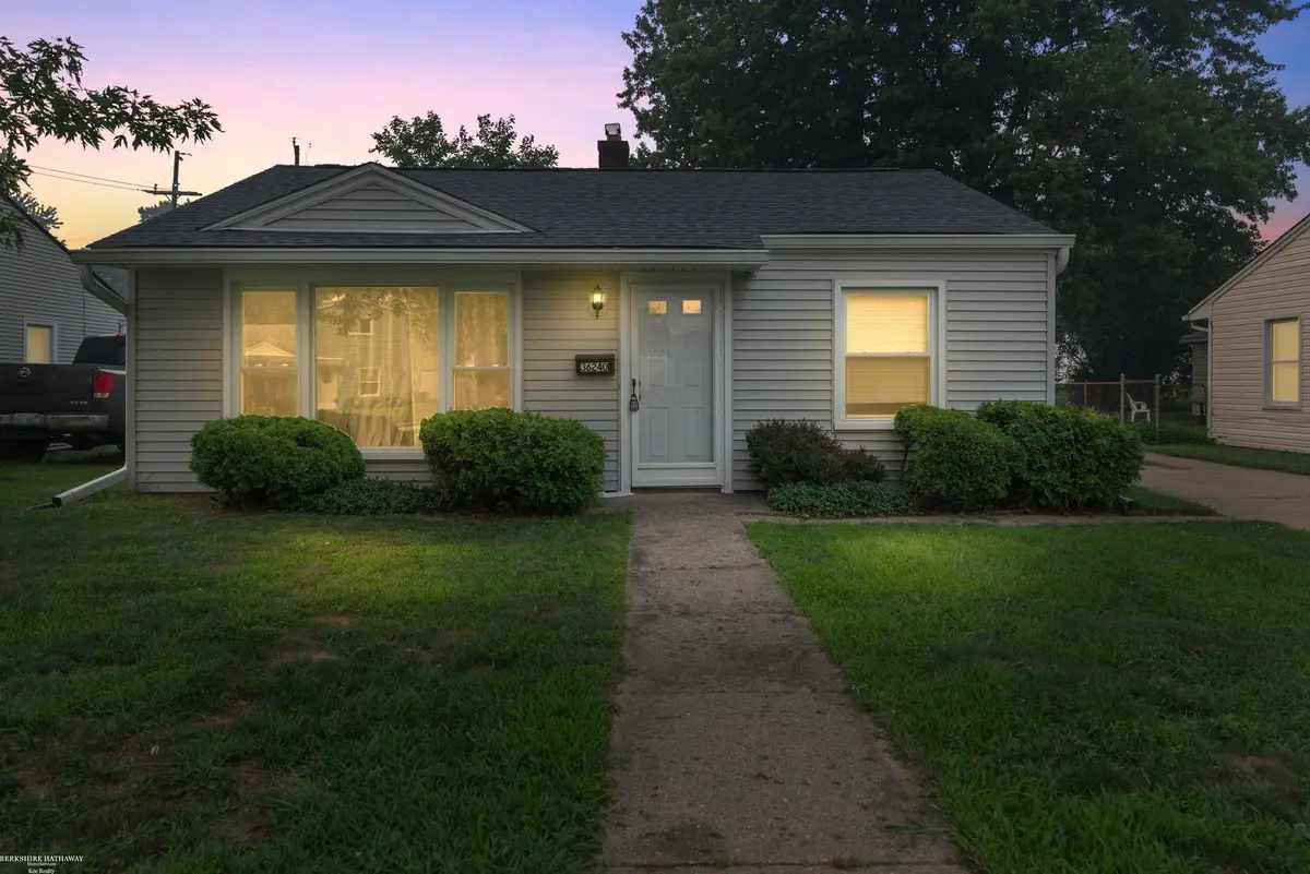 36240 Glen, Westland, MI 48186 - #1