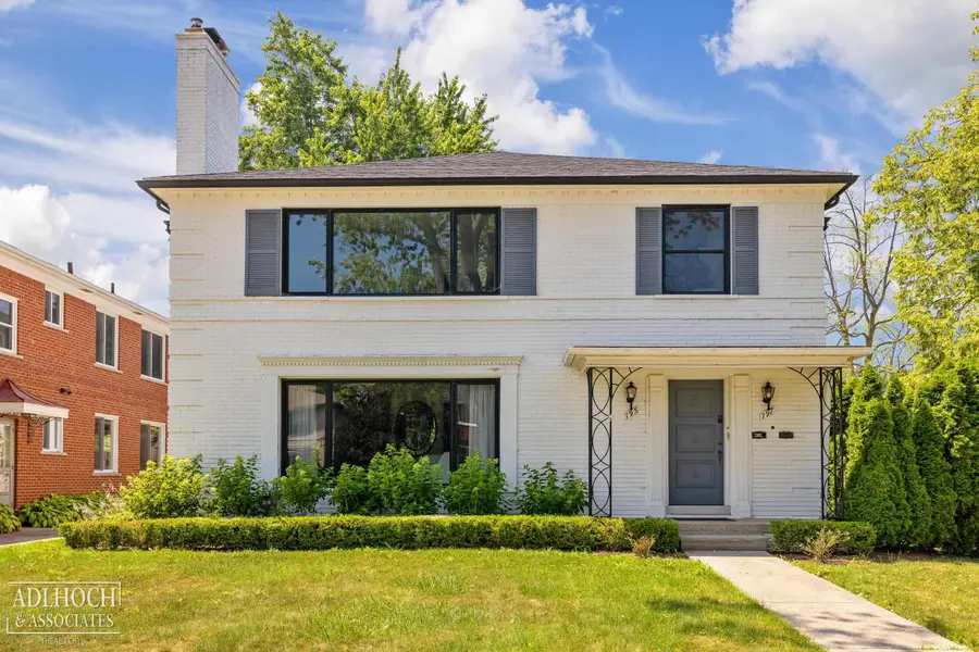 795-797 Harcourt RD, Grosse Pointe Park, MI 48230 - #2