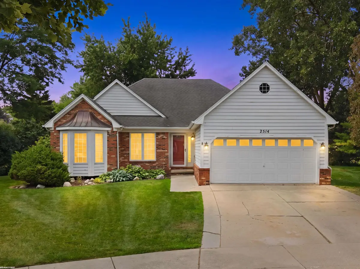 2514 Portobello DR, Troy, MI 48083 - #1