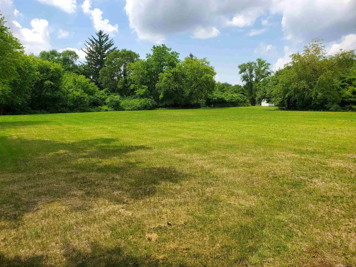 VL Freidt, Lexington, MI 48450 - #1