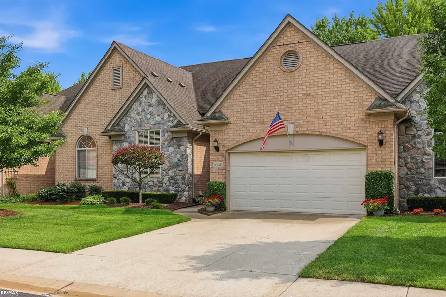2660 Ridgecrest, Shelby, MI 48316 - #2