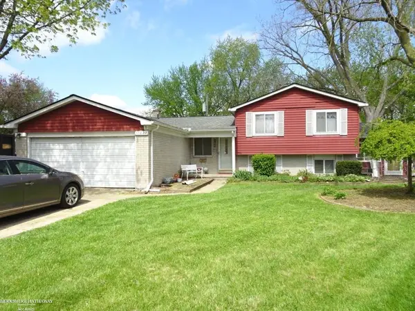 11027 Dill CT, SterlingHeights, MI 48312