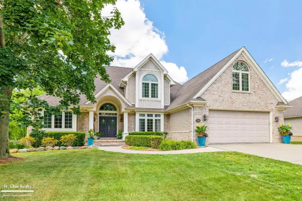 306 Hawks Nest DR, EastChina, MI 48054