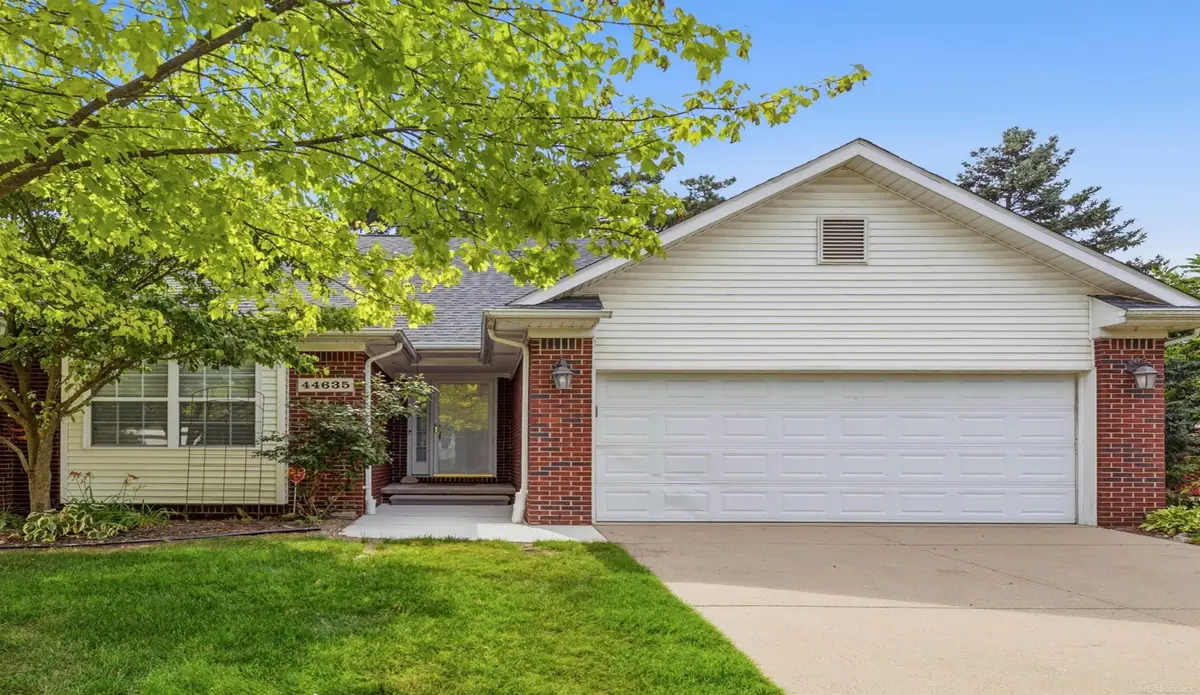 44635 Patricia  DR, Sterling Heights, MI 38314 - #1