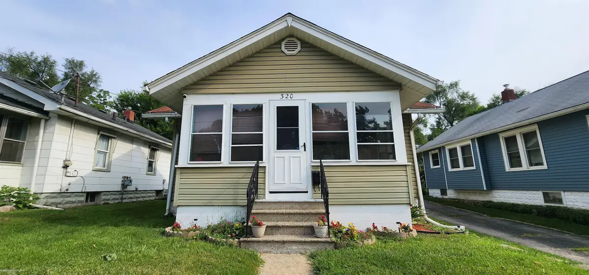 320 E Prospect, Jackson, MI 49203 - #1