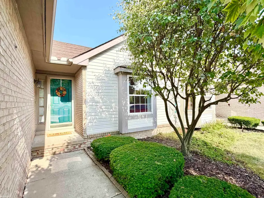 42432 Bayberry, Clinton, MI 48038 - #3