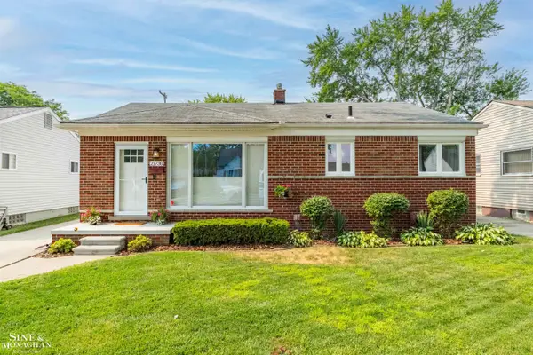 21730 Kramer ST, StClairShores, MI 48080