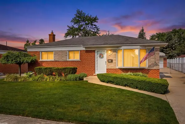 27429 Marilyn DR, Warren, MI 48093