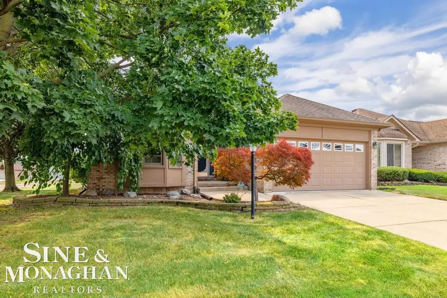 15694 Quarter Horse, Clinton Township, MI 48035 - #3