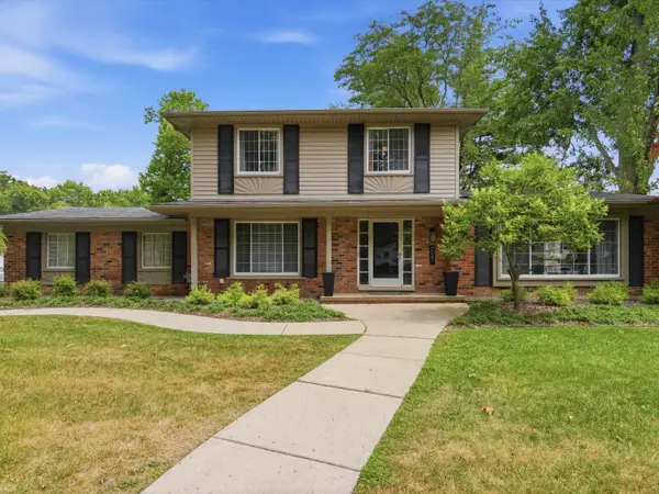 7041 Stonebrook RD, WestBloomfield, MI 48322