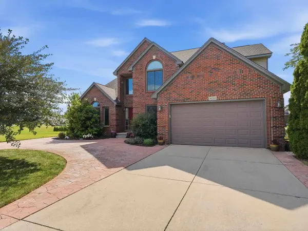 50205 Steeh DR, Macomb, MI 48044