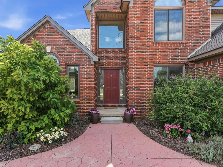 50205 Steeh DR, Macomb, MI 48044 - #3