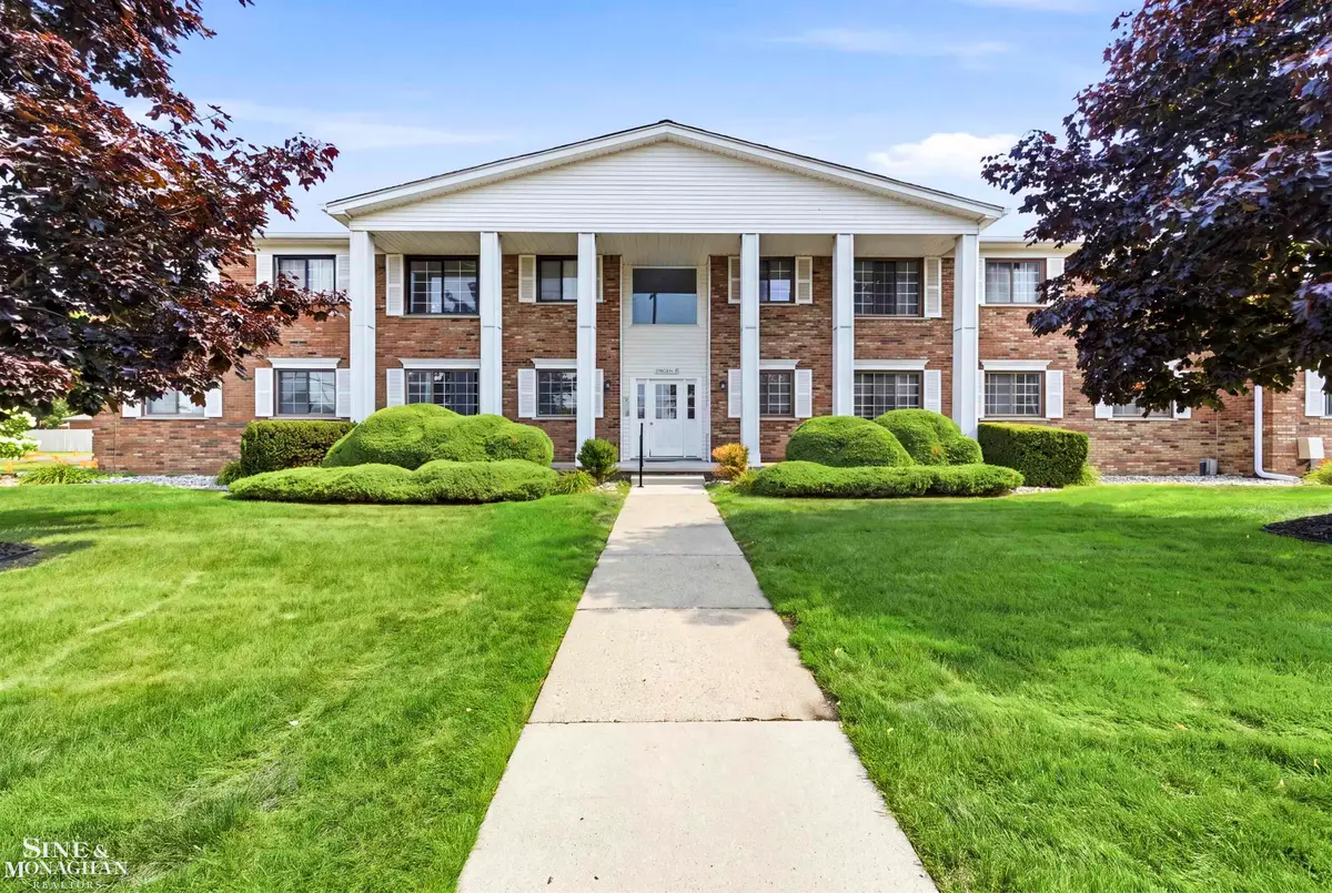 23009 Liberty #5 ST, Saint Clair Shores, MI 48080 - #1