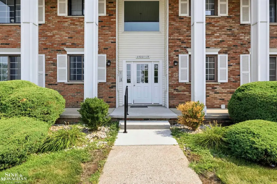 23009 Liberty #5 ST, Saint Clair Shores, MI 48080 - #2