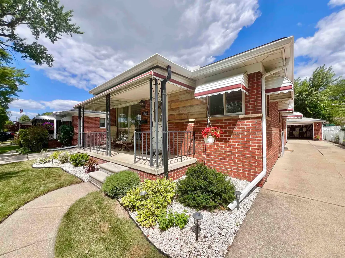 3969 Mckinley ST, Dearborn Heights, MI 48125 - #1