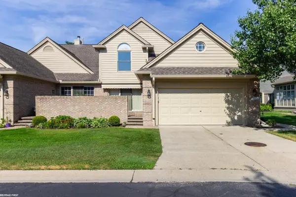 42857 Christina DR, SterlingHeights, MI 48313
