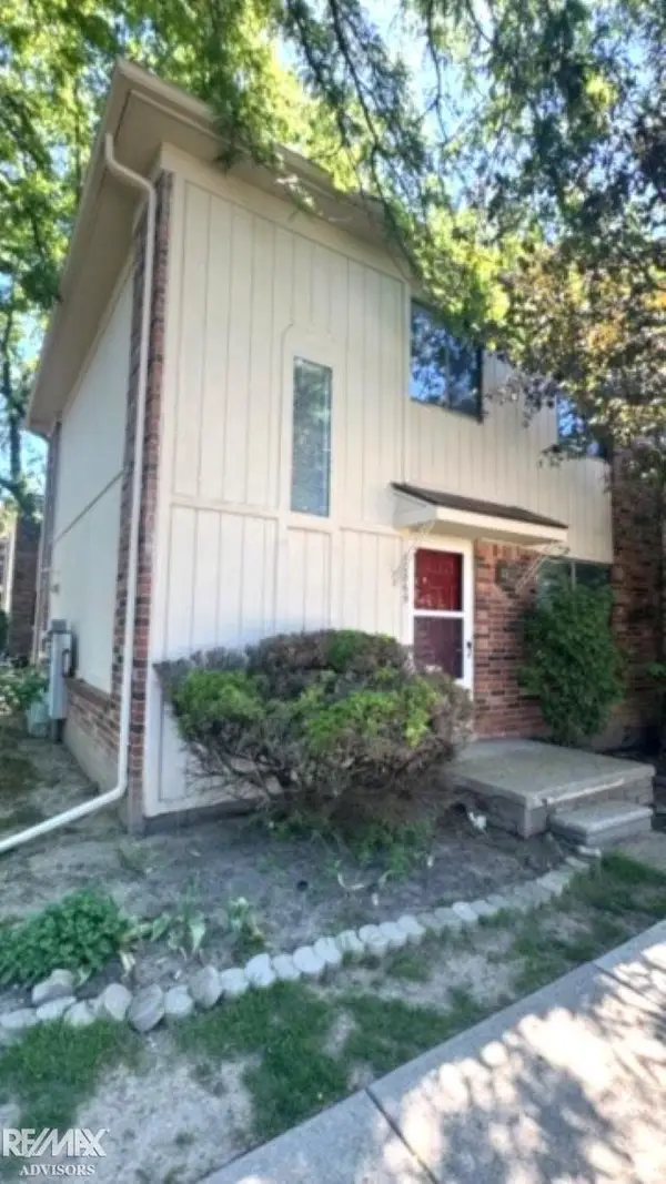 40869 Highpointe DR, ClintonTownship, MI 48038