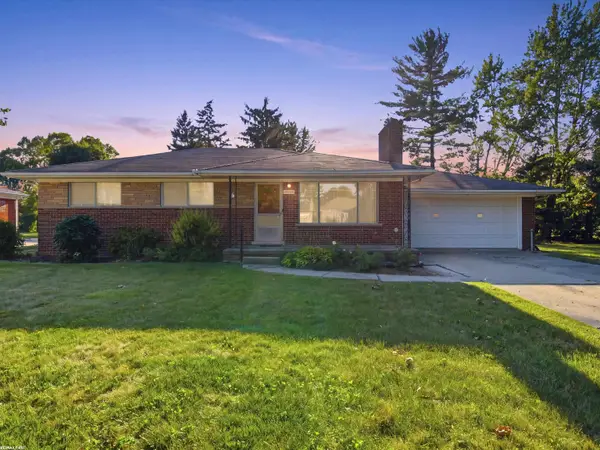 42819 Willsharon ST, SterlingHeights, MI 48314