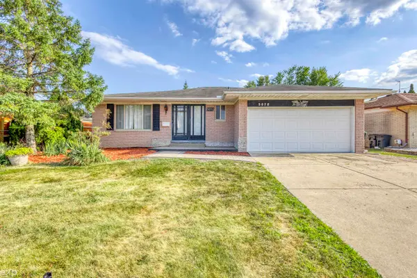 5072 Amherst DR, SterlingHeights, MI 48310