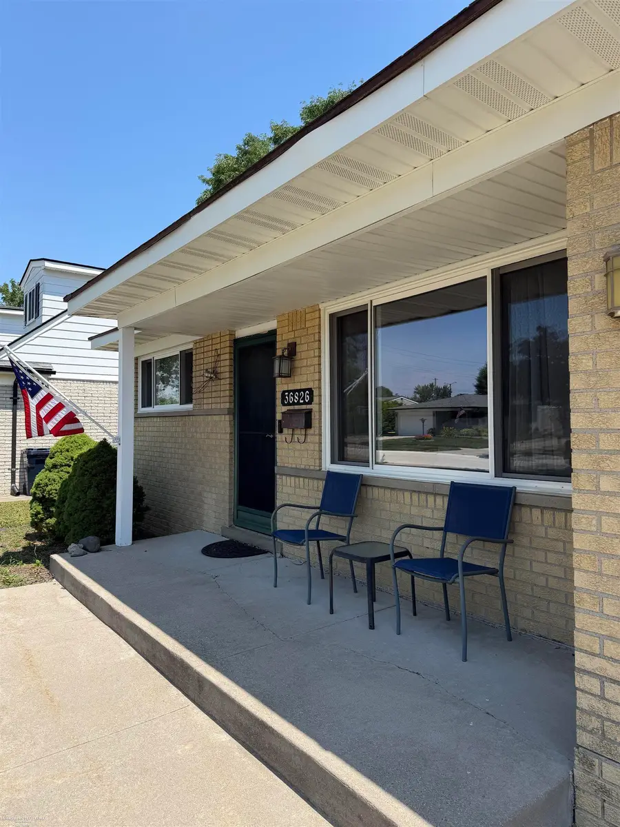 36826 Havana DR, Sterling Heights, MI 48312 - #2
