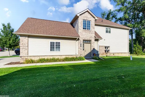 16665 Savor LN, ClintonTownship, MI 48035