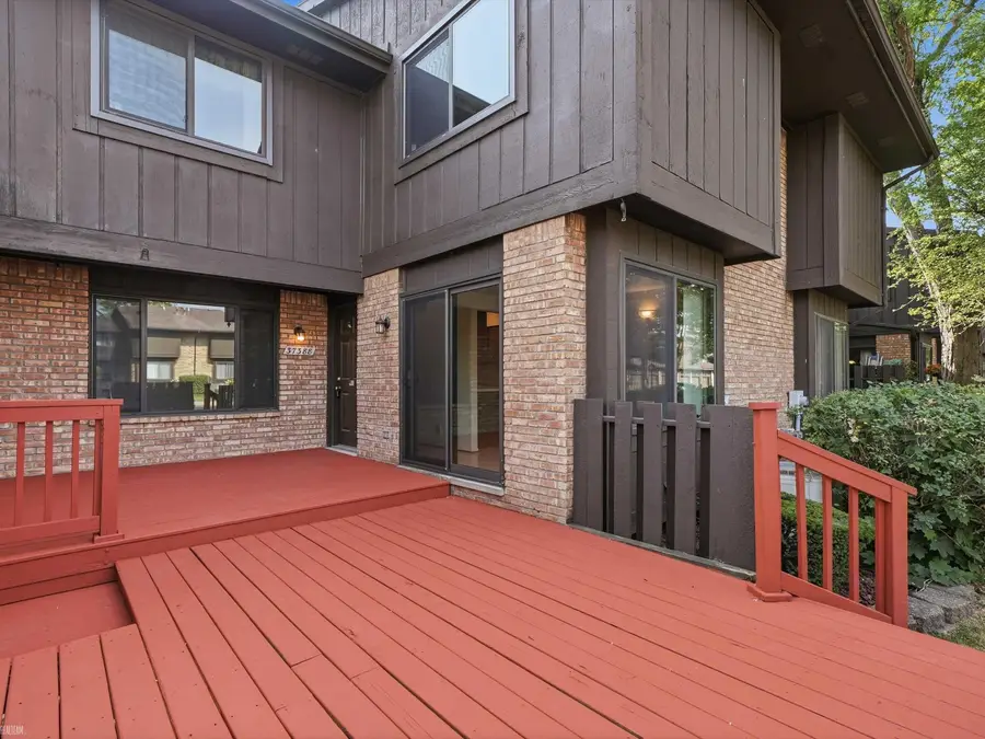 37388 Clubhouse DR, Sterling Heights, MI 48312 - #3