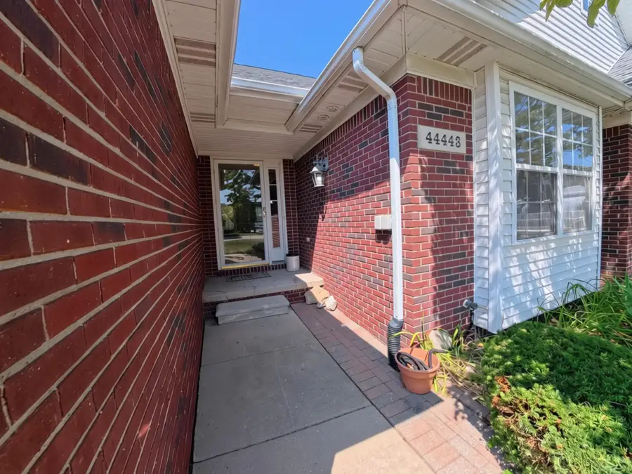44443 Patricia, Sterling Heights, MI 48314 - #2