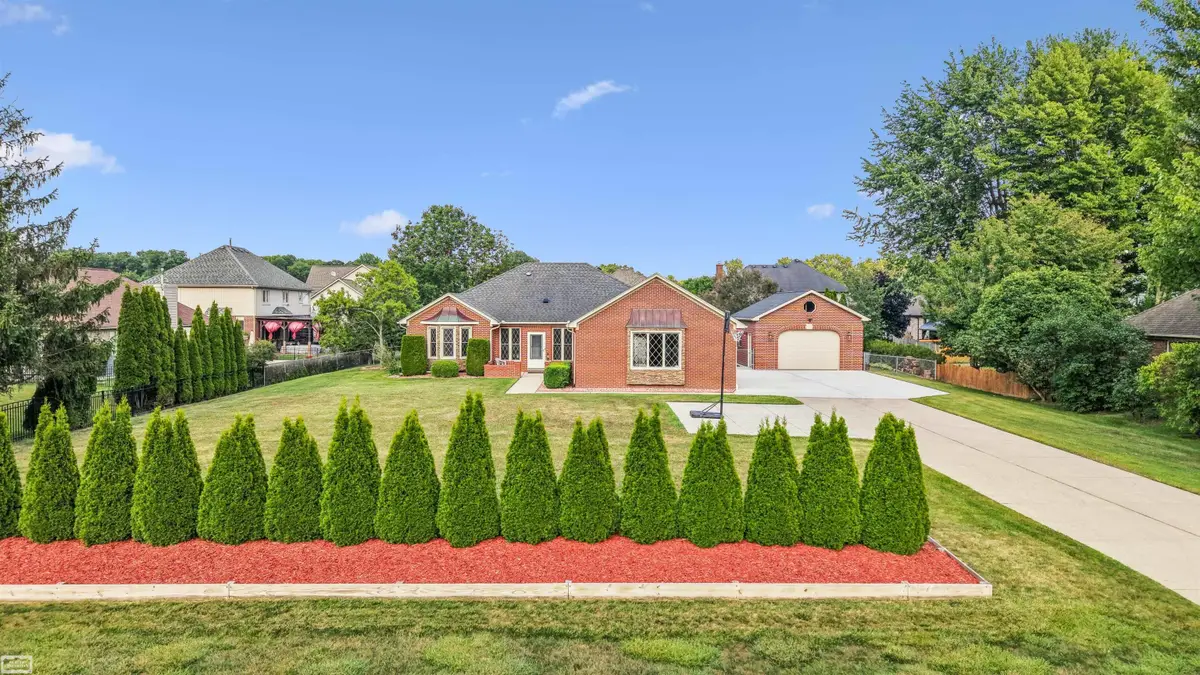 47466 North AVE, Macomb, MI 48042 - #1