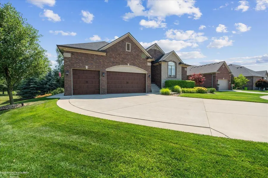 62735 Franklin Park DR, Washington, MI 48094 - #3