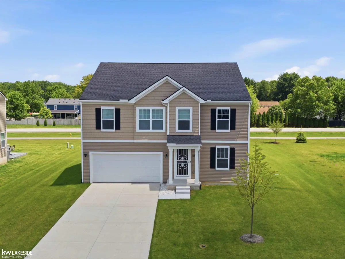 54470 Heron CIR, Chesterfield, MI 48047 - #1