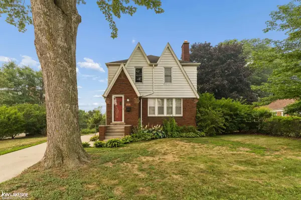 22134 Colony ST, Macomb, MI 48080