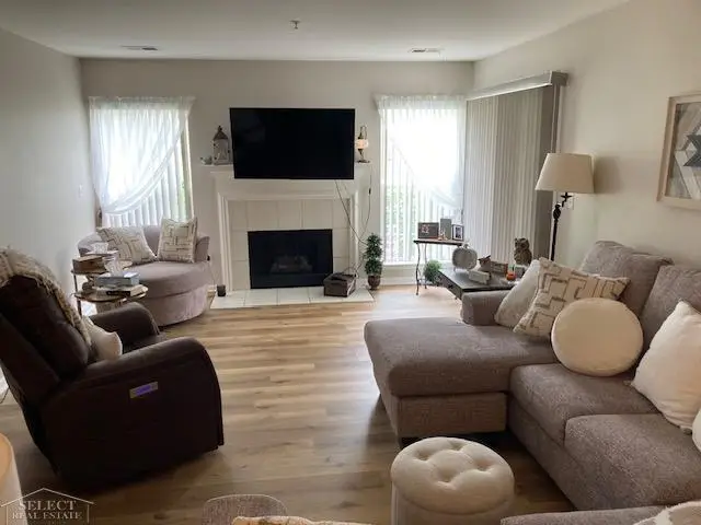 21868 Hartford WAY, Macomb, MI 48042 - #3