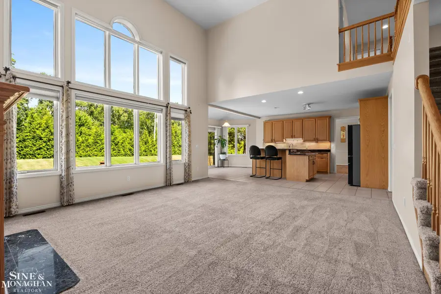 94 Ingram DR, Troy, MI 48098 - #3