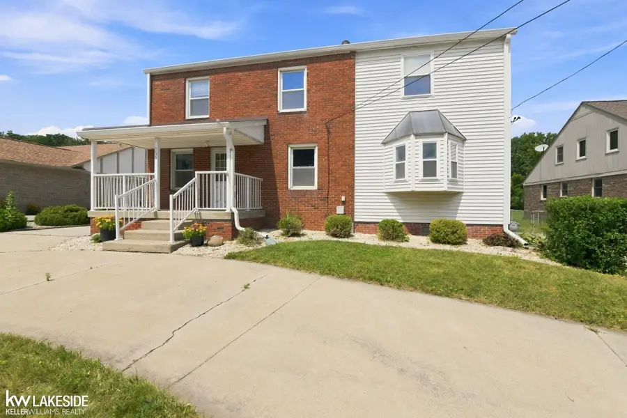 5563 NORTHLAWN DR, Sterling Heights, MI 48310 - #3