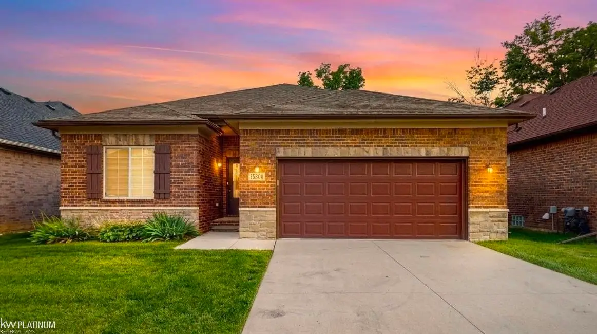 15300 Eton Pointe DR, Clinton Township, MI 48035 - #1