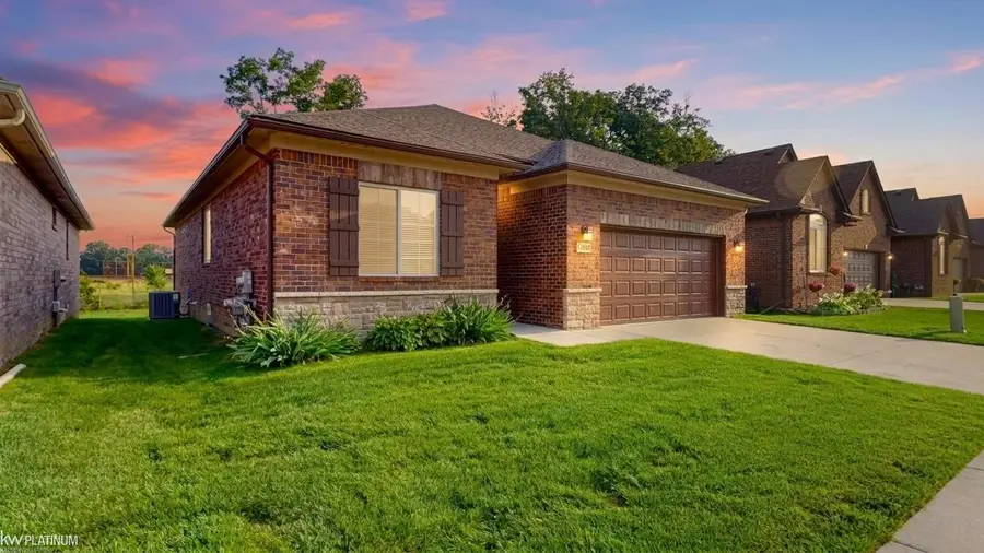 15300 Eton Pointe DR, Clinton Township, MI 48035 - #3