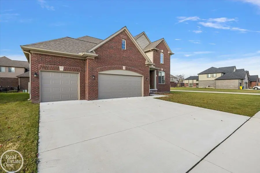 50567 Summit View DR, Macomb, MI 48042 - #2