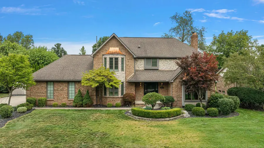 8975 Shelby Woods DR, Shelby, MI 48317 - #2