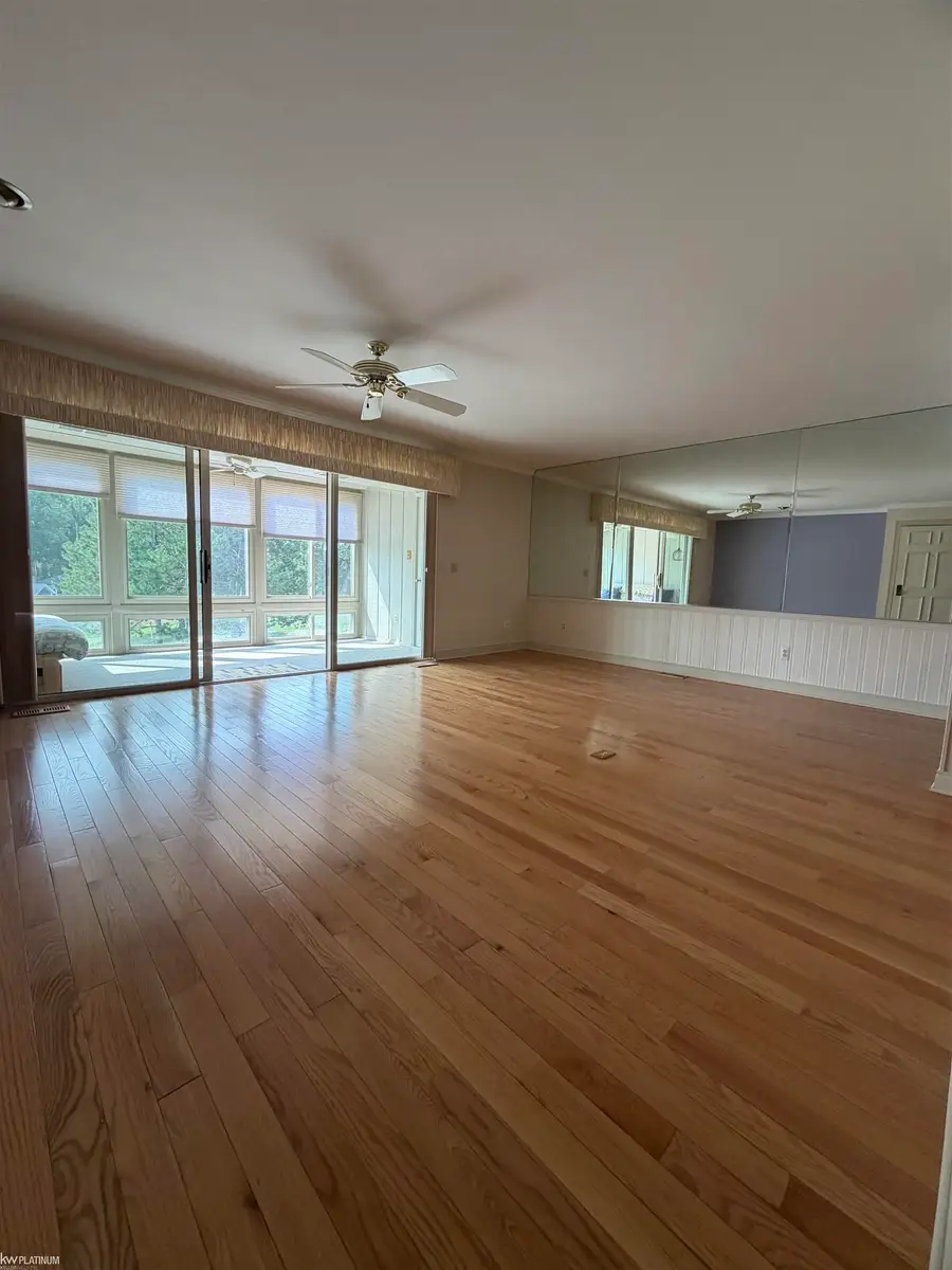 3995 River Road #15 RD, East China, MI 48054 - #2